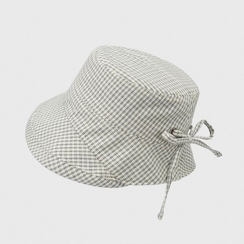 

Женская панама в корейском стиле 2025 года - Весенне-летний тренд защиты от солнца грязно-белый