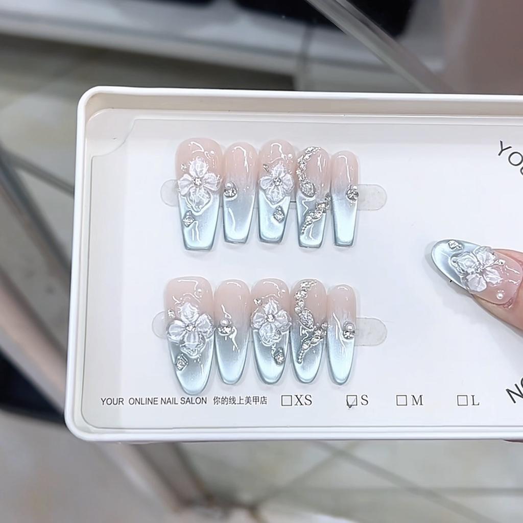 Hand-woven Armor, Seaside Ice Flower, Three-dimensional Hand-painted Relief Small Cat Eye Style Pure and Lustful Manicure Sticker