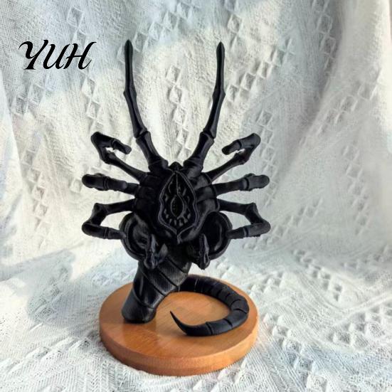 Sci-fi Desktop Ornament 3D Printed Sci-Fi Horror Phone Holder, Novelty Stable Smartphone Stand, Unique Stand for Desk Compact Collectible Video Calls