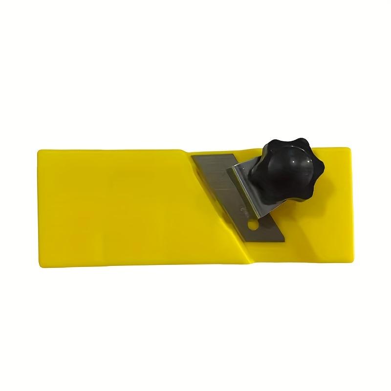 

Рубанок с фаской 45 градусов, инструмент для снятия фаски по дереву и гипсокартону - ручное управление, точный контроль для сглаживания кромок и снятия фаски жёлтый