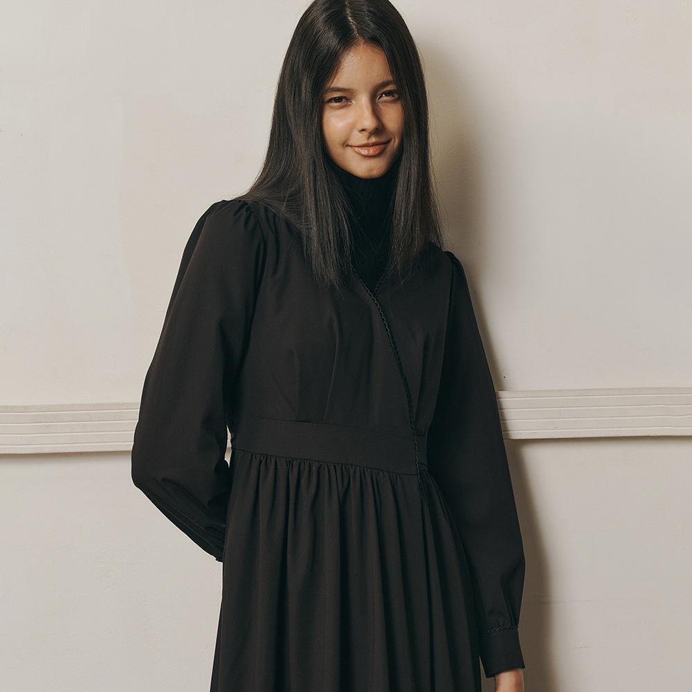 Eiaenlei Ar_Waistline Ribbon V-Neck Dress