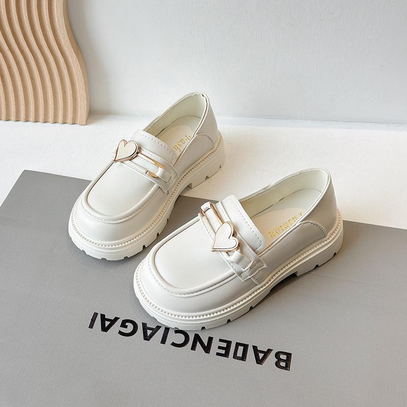 

Туфли для девочек Детские туфли-принцессы из маленькой кожи 2025 весна новая весна детские черные лоферы британский стиль 26-31 yards whole box shot 48 pairs бежевый