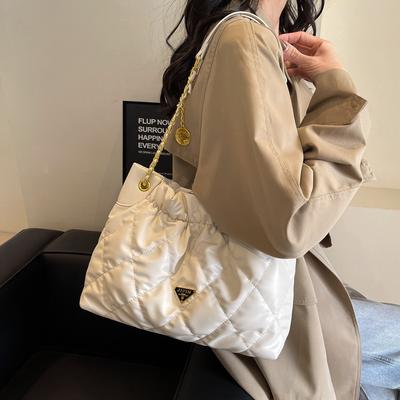 Bags Women's Bags 2025 New Fashion Casual Diamond Shoulder Bag Commuter Internet Celebrity Chain Messenger Armpit Bag
