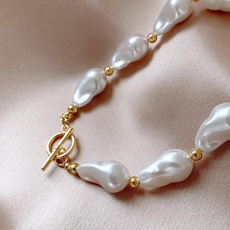 Exaggerated Personality Baroque Imitation Pearl Necklace Choker Collarbone Chain Ot Buckle Neck Chain Decorative Collar