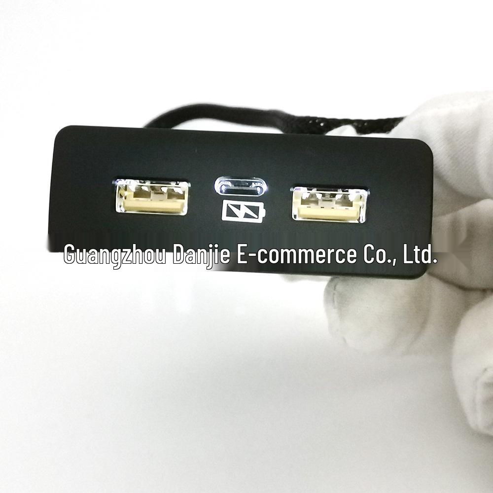 Honda Civic/CRV/Accord Type R Dual USB + PD Fast Car Charger - 3 Ports