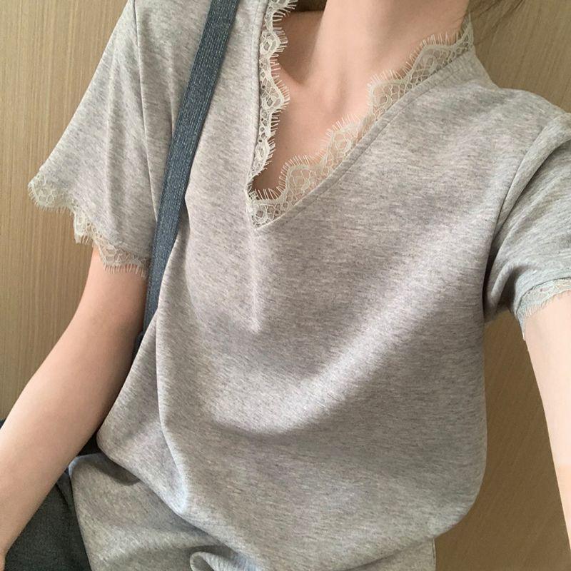 Women's Summer Lace Trim V-Neck Bamboo Cotton T-shirt - Korean Style, Loose-Fit, Age-Reducing Top
