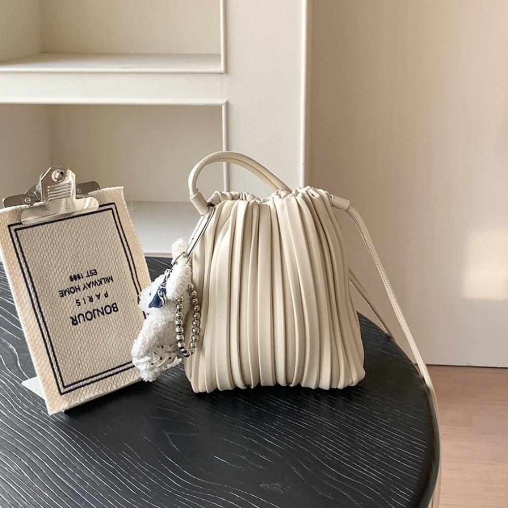 Trendy PU Leather Crossbody Bag Elegant Inner Insert Pocket Mini Coin Pouch Versatile Use Pleated Square Bag for Women Girls