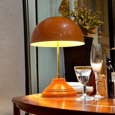 Pilz Industrielle Nachttischlampe | Schöne Farbe & Metall Dekorative Lampe mit Orangem Lampenschirm | Moderne Leuchte
