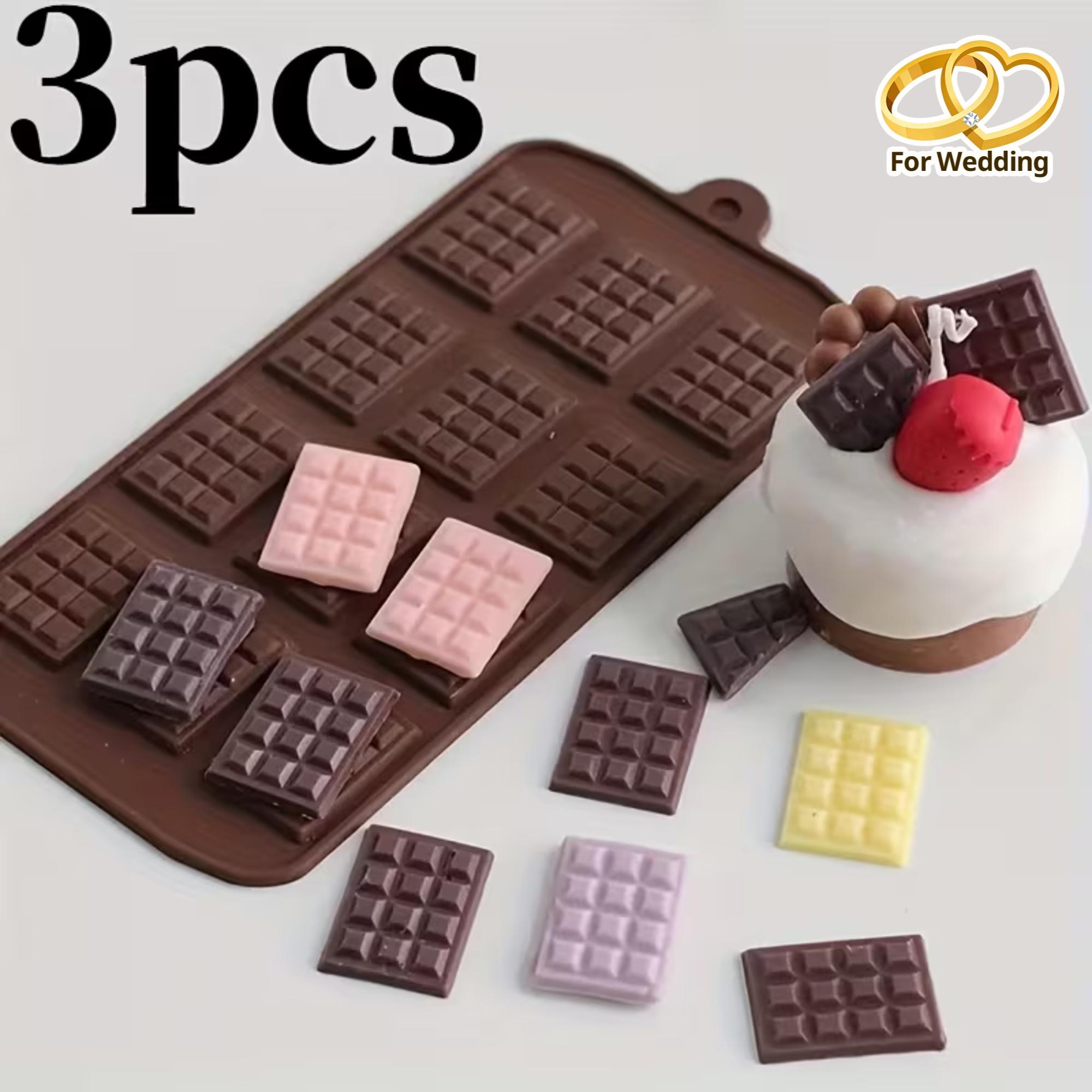 

Set of 3 Chocolate Bar Molds That Easily Separate, Featuring a Non-Stick Design. Ideal for Creating Mini Chocolate Waffles