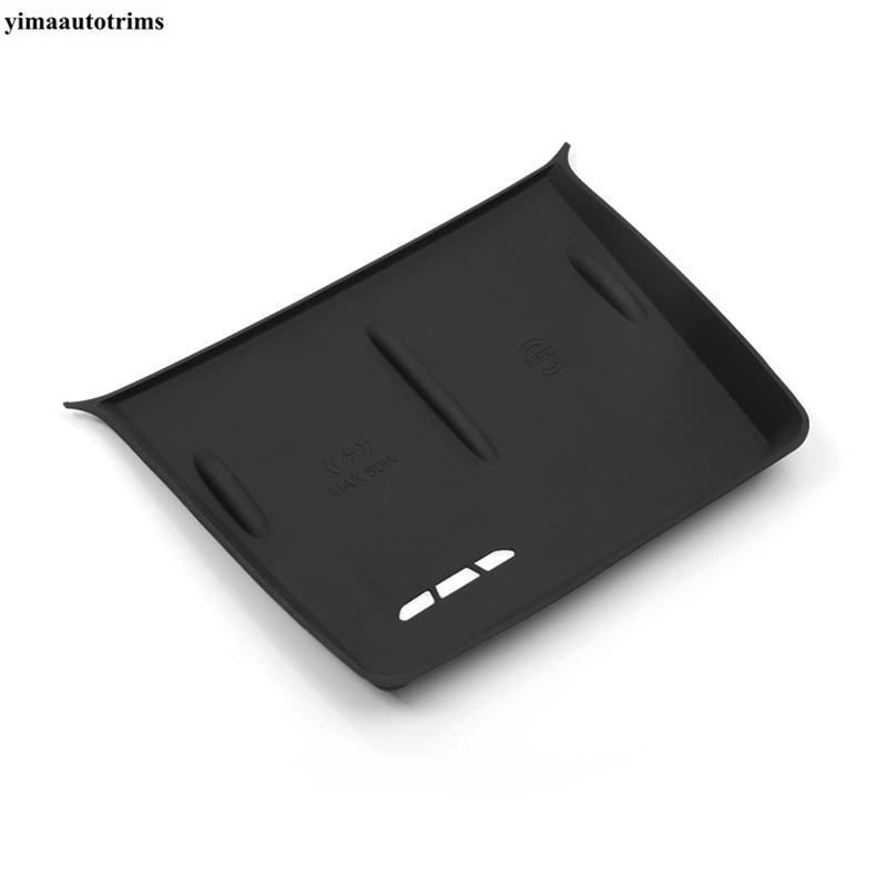 Car Wireless Charging Silicone Protective Central Control Anti Slip Pad Accessories For BYD Sealion 7 Sea lion 07 EV 2024 2025