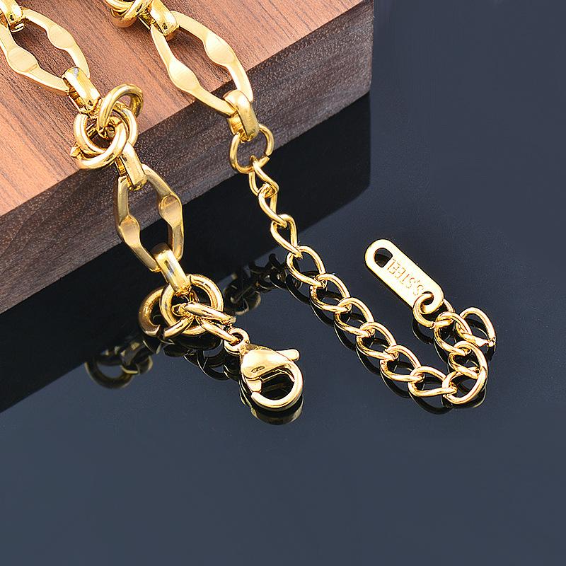 Titanium Titanium Steel Irregular Shape Hollow Metal Clavicle Chain Stainless Steel Does Not Drop Color Necklace