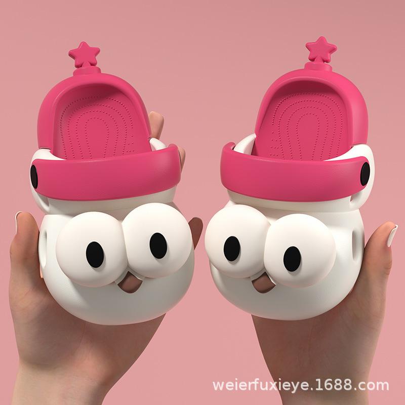 

Children s Clog Shoes: Odor-resistant, Non-slip, Soft-soled, Summer Cartoon Cute Closed-toe Sandals for Boys and Girls, Infants and Toddlers 14Code【Inner Length13.5