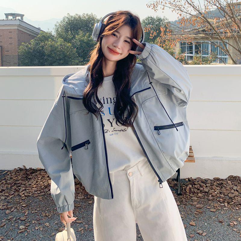 Женская ветровка с капюшоном, миниатюрная: Короткая рабочая куртка свободного кроя S Suggested under 110 jin