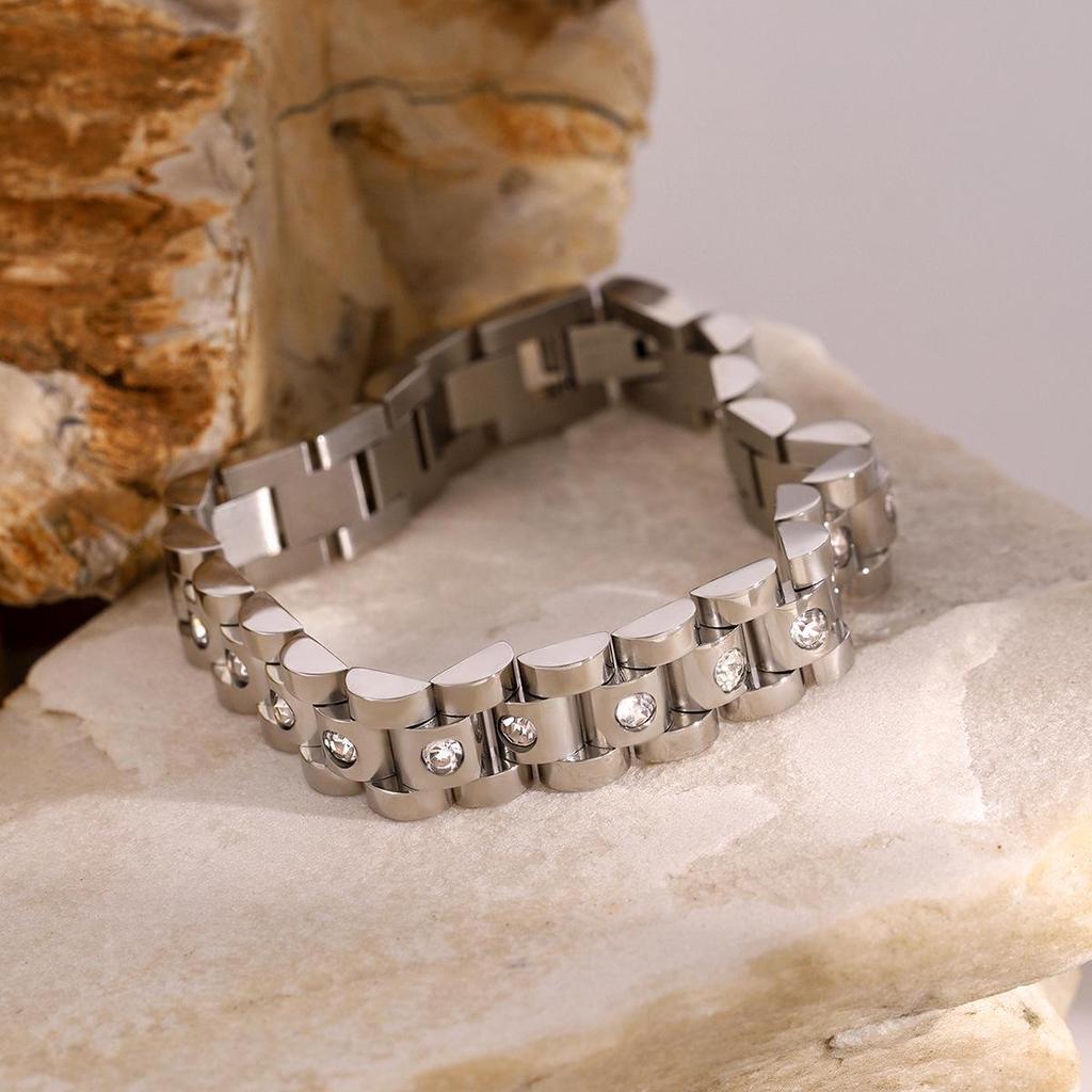 Jie Ding Europäisch & Amerikanisch Strass Titanstahl Armband für Damen - Langlebig, Stilvoll, Nicht verblassend.