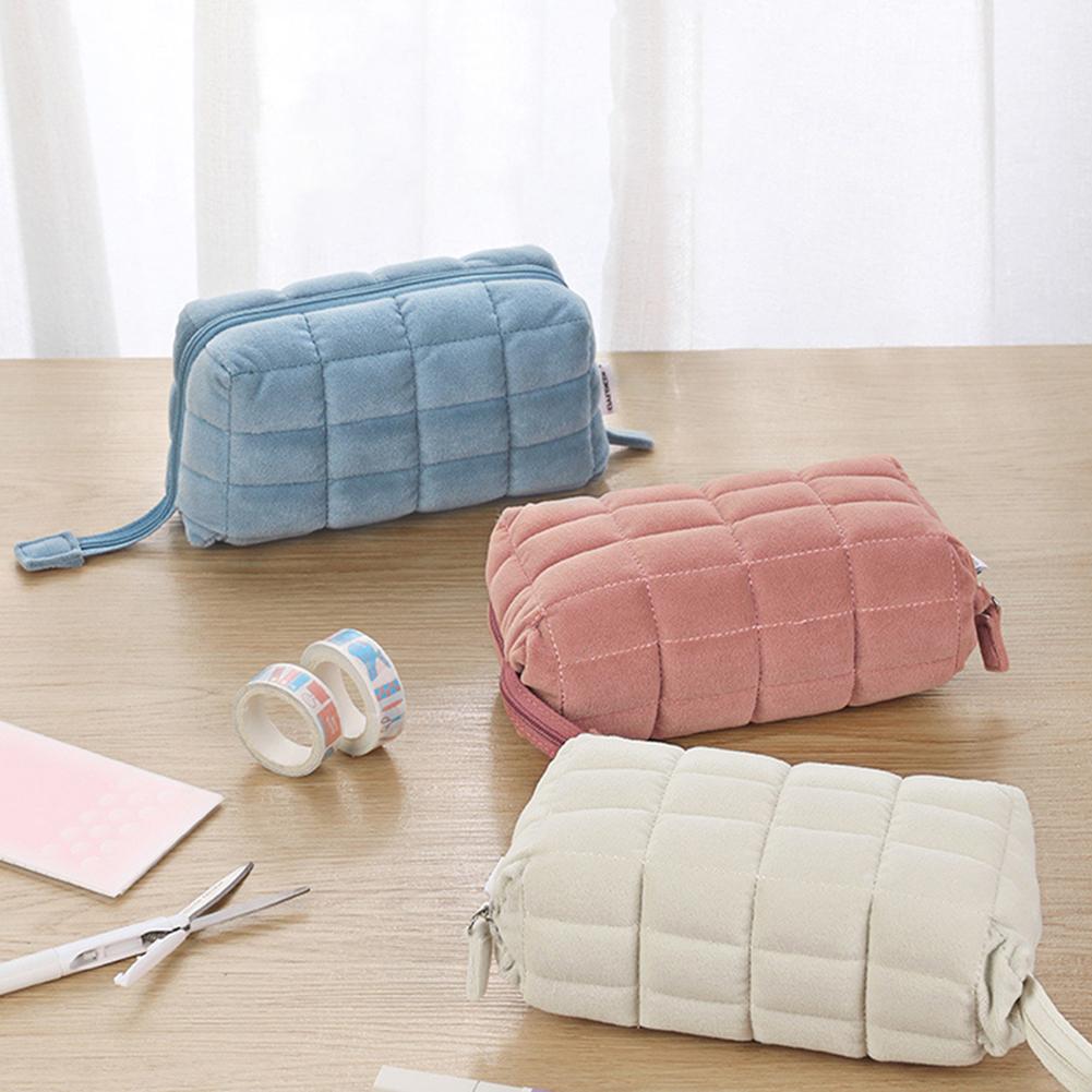 Women's Quilted Cotton Makeup Pouch Japanese Cosmetic Bags Pillow Shape Soft Storage Bag Multifunction Furry Travel Toiletry Bag