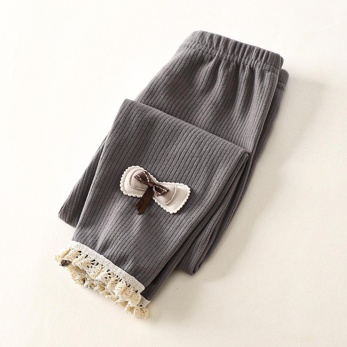 

Осень 2024 г. Леггинсы из немецкого бархата с кружевной отделкой для девочек K18; 130cm