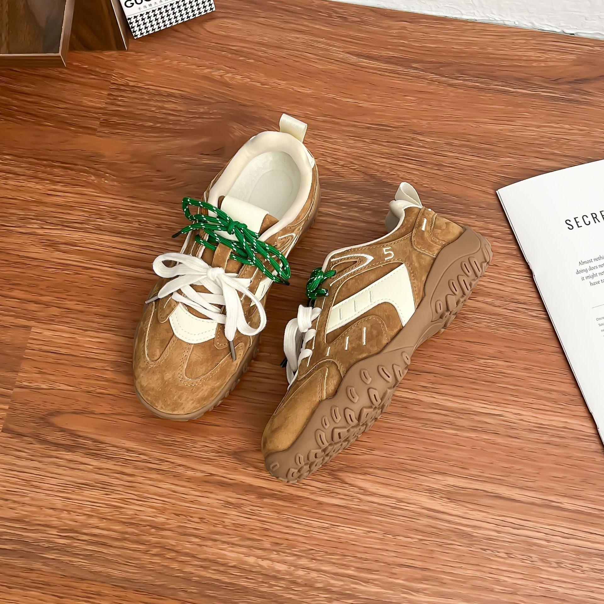 

Grape mother winter new platform dad shoes women wear retro sports shoes women Internet celebrities versatile color matching Forrest Gump shoes 35