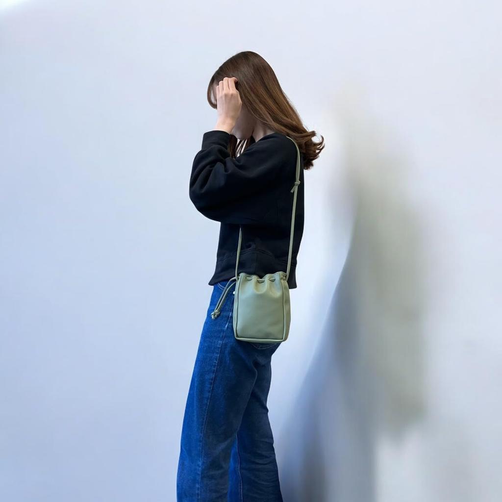 Mauve Drawstring Smartphone Shoulder Valuables Perfect for Outdoor and Casual Wear Women's Bag, Lightweight, Compact, Stylish, Pouch, Travel, Driving,