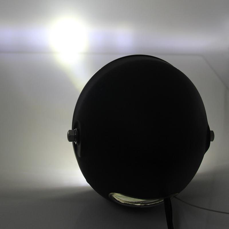 1ks 5,75" motocyklový LED Retro kulatý směrový světlomet pro Sportster Cruiser