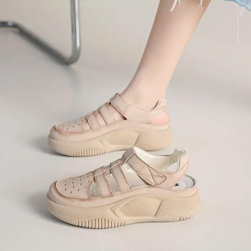 

Hollow round head white with outer wear cool slippers lightweight muffin sole mother shoes 2025 summer new thick-soled sandals women 40 хакі