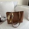 Tote Bag 2025 New Large-capacity Personalized Women's Bag Simple Work Commuter Shoulder Bag European and American Silk Scarf Tote Bag