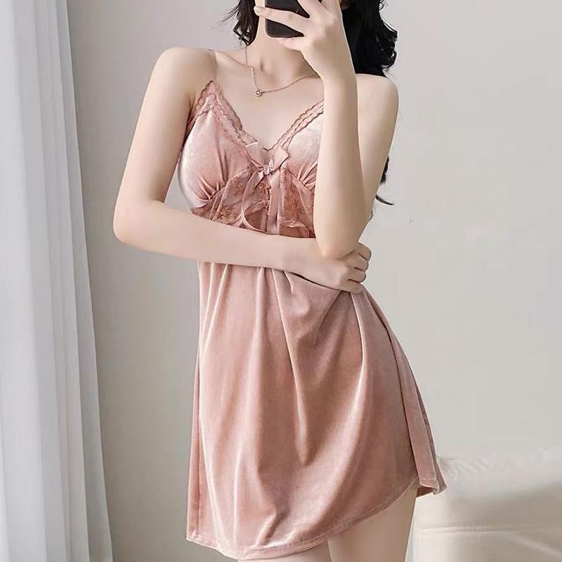 Pure desire wind golden velvet pajamas women's autumn and winter sexy suspender nightgown nightgown loungewear set with chest pad