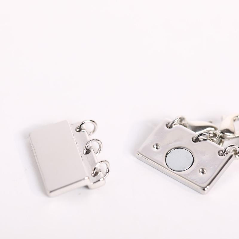 Gold-Plated Magnetic Necklace Clasp for Layered Jewelry Accessorizing