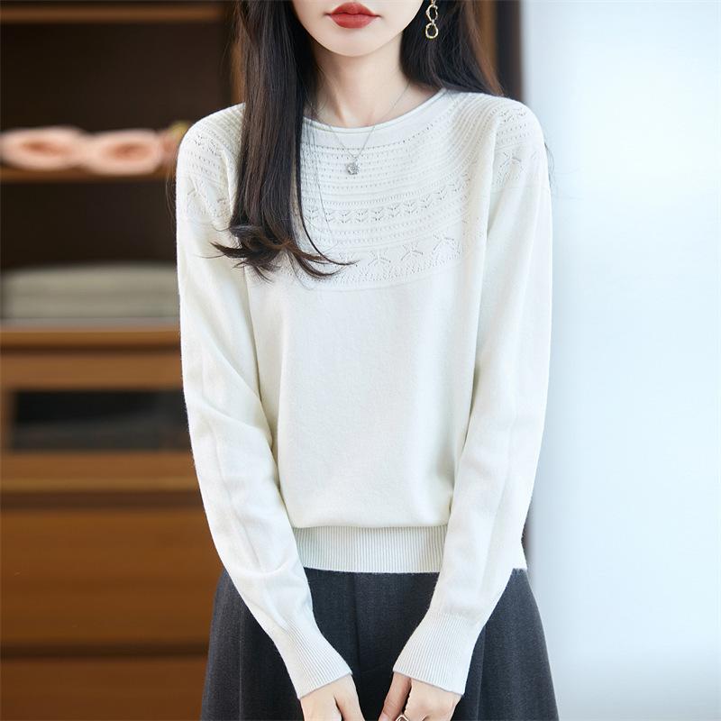 

The New Autumn and Winter Style of Rolled-up Round-neck Loose-fitting Pullover Knitted Sweater with Long Sleeves Can Be Worn As A Base Layer M белый