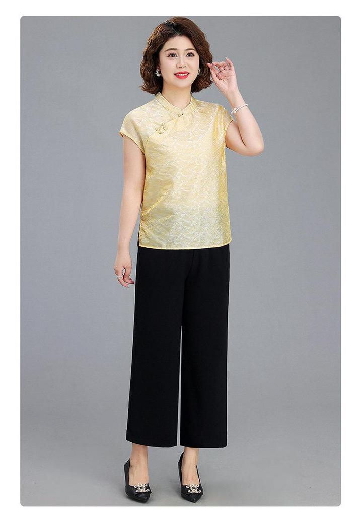 Mom's Chic Summer Chinese Style Two-Piece Short-Sleeve Top for Middle-Aged Women