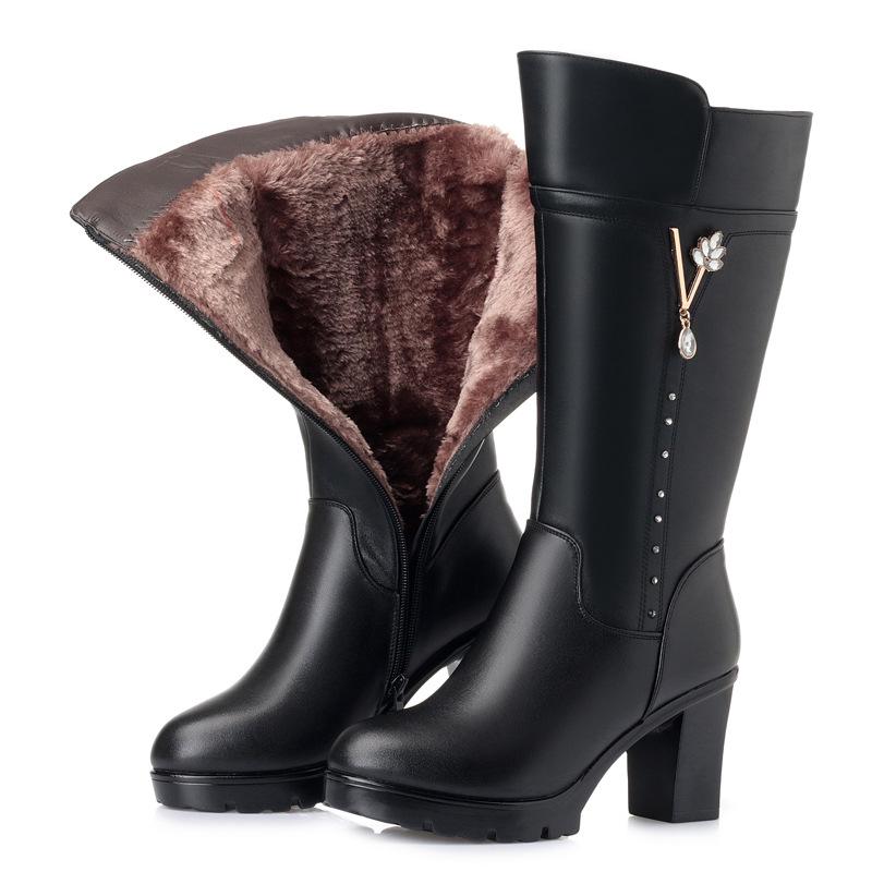 2025 Winter Women's High-Heeled Round Toe Martin Boots with Fleece – Stylish and Warm