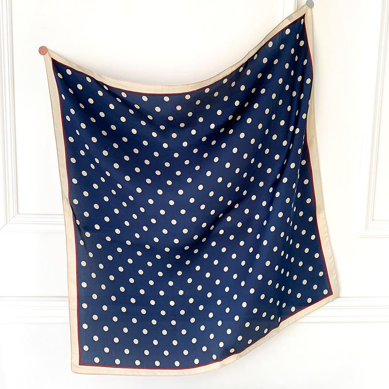 27.56in Bohemian Style Polka Dot Square Scarf For Women Spring/Summer Sun Protection Neckerchief Elegant Bandana For Decoration