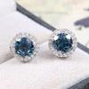 Silberne Ohrstecker mit blauem Topas – Ohrstecker mit London Blue Topas – Ohrringe für die Schwester – Geburtssteingeschenk für November/Dezember – Ohrringe für Künstler