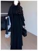 Beflocktes Schwarzes Lotos-Fischschwanzkleid mit Pelzfutter – Damen Herbst/Winter Schlanke Passform, Hoher Kragen, Langes Kleid