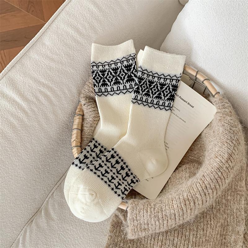 Female Autumn Retro Stitching Striped National Wind Drum Stack Socks
