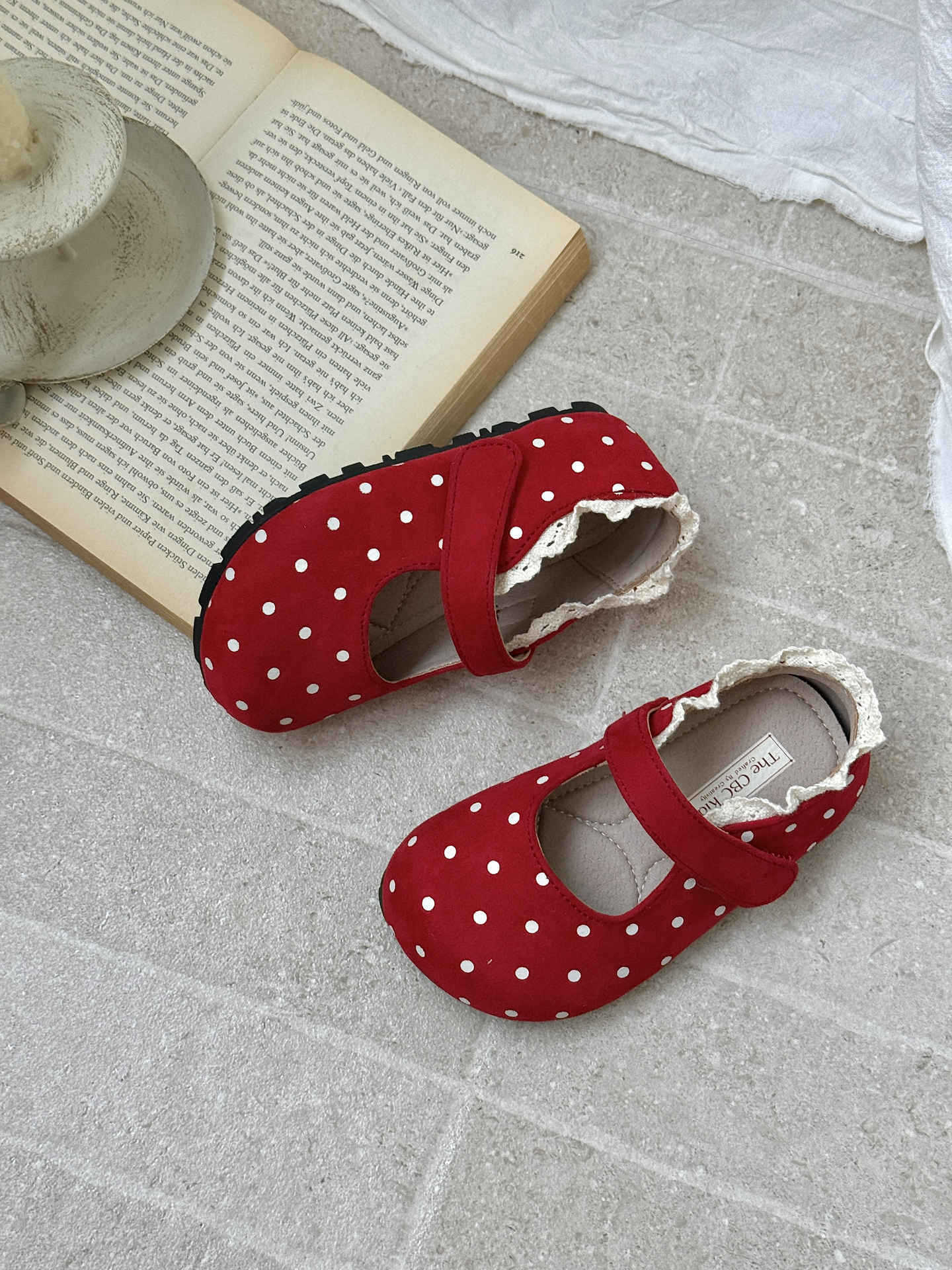 

XSHX Girls Polka Dot Lace Velcro Autumn Wide Head Mary Jane Natural Rubber Sole Wenzhou Princess Velvet Cute 25 красный