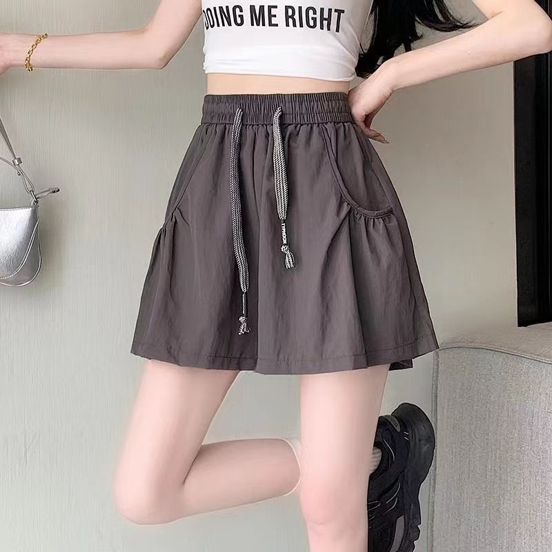Women's Summer Thin Skirt Yoga Pants Ice Silk Wide Leg Shorts Solid Color Pocket Lace Up Short Pants