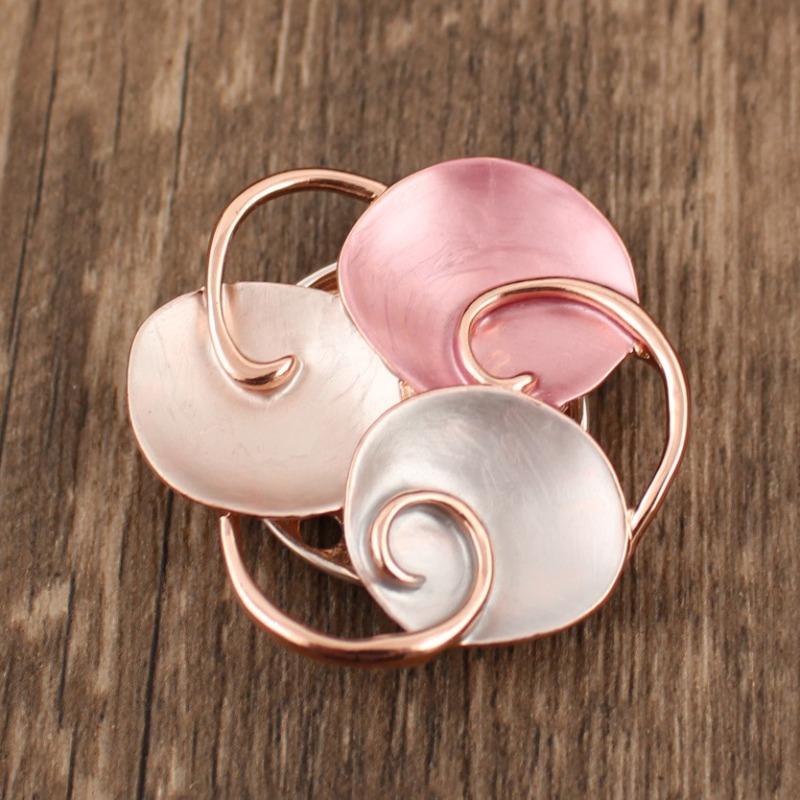 Heiß verkaufende emailierte geometrische Blume magnetische Brosche, modische kreative Blumenbrosche für Damen