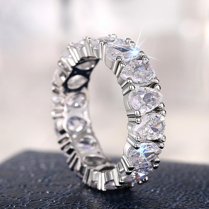 Huitan Pear Cubic Zircon Promise Rings for Women CopperColor Fashion Luxury Wedding Band Accessories Bling Bling Female Jewelry