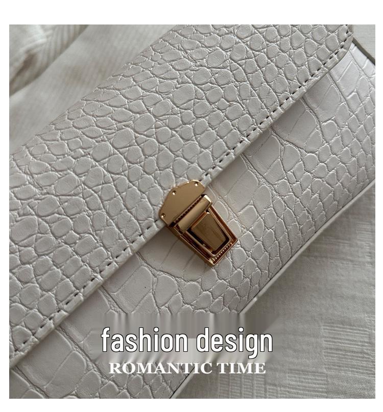 2026 Women's Retro Crocodile Pattern Versatile Small Square Crossbody Bag