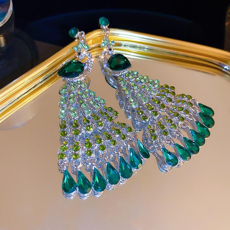 Emerald diamond leaf fringed earrings light luxury stud earrings women's European and American earrings