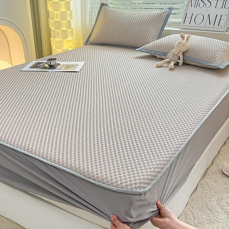 JingJingRS Summer Ice Silk Cooling Bed Mat