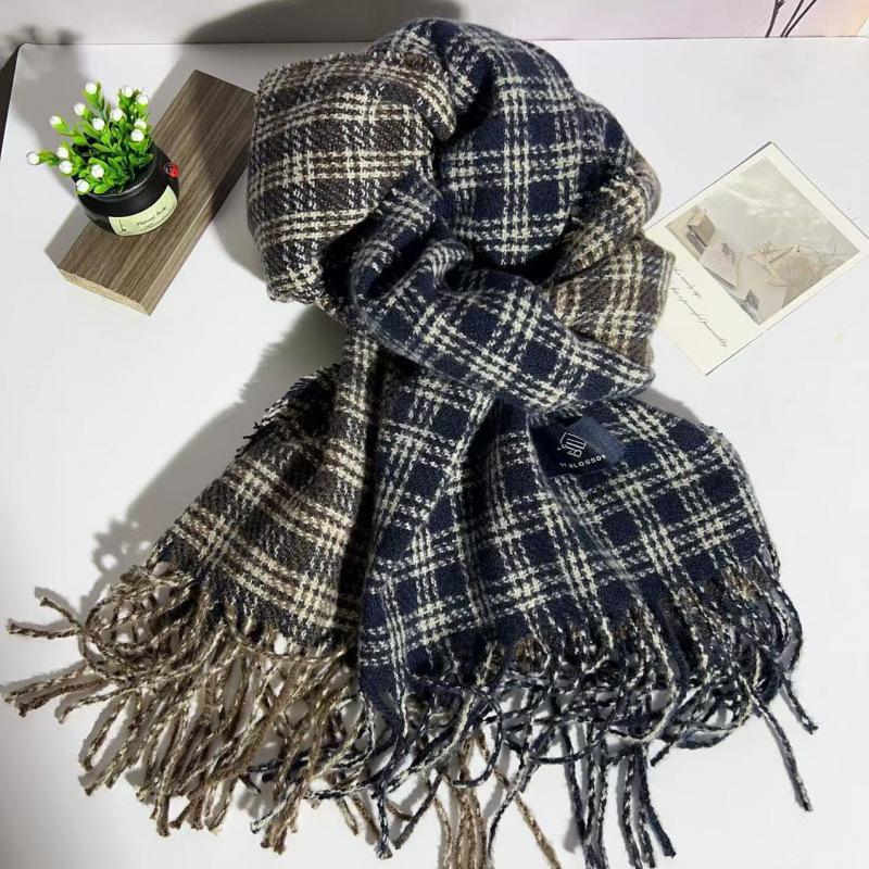 Plaid Scarf Women's Winter Korean Style Atmosphere Neck Protector Cute Thickened Warm Red Scarf Shawl Thickened with Tassels