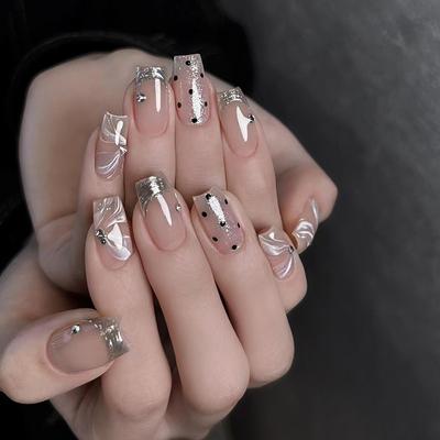 24 Stück French Retro Magic Mirror Pink Nagelstück Band Nagelkunst Frühling und Sommer Ins Style Fashion Künstliche Nägel Damen Spezielle Nagelkunst