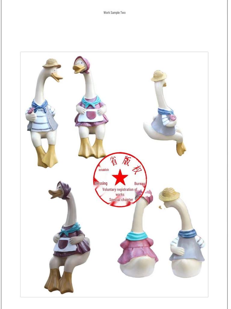 Resin Figurine Set: Cartoon Duck Couple for Home and Garden Decor