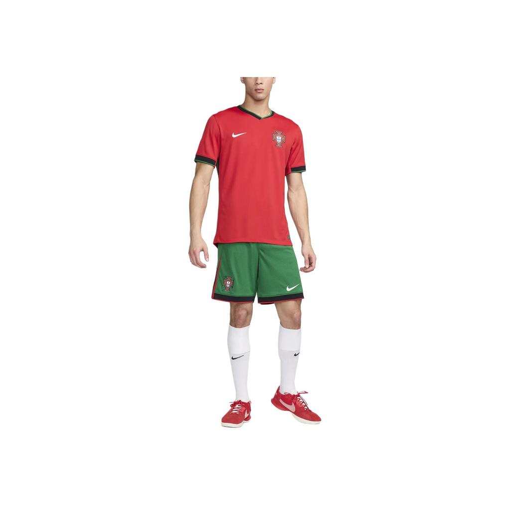 Nike Portugal Stadion Heim Mid-Rise Elastischer Logo-Print Enganliegende Sportshorts Herrenshorts Hellgrün FJ4298-302