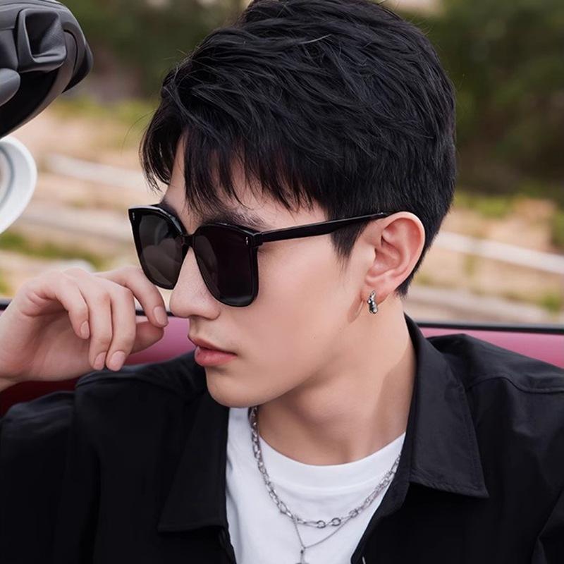 Fashion new sunglasses women's high-end glasses trendy men driving sunscreen UV protection big face Internet celebrity sunglasses