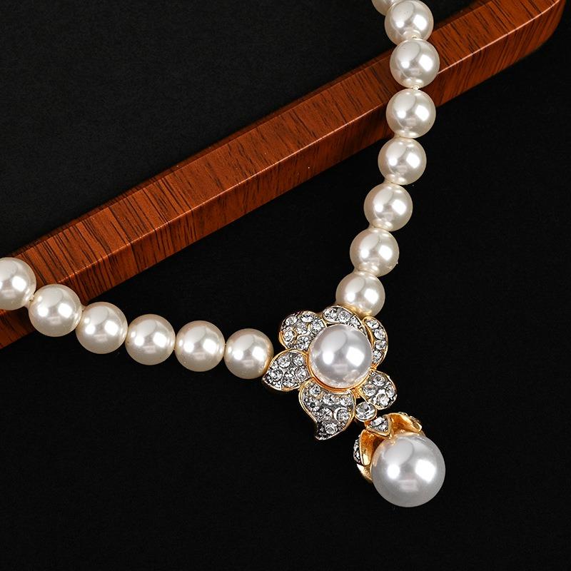 Retro Fashion Simple Pearl Necklace, Long Temperament High-end Light Luxury Jewelry Earrings