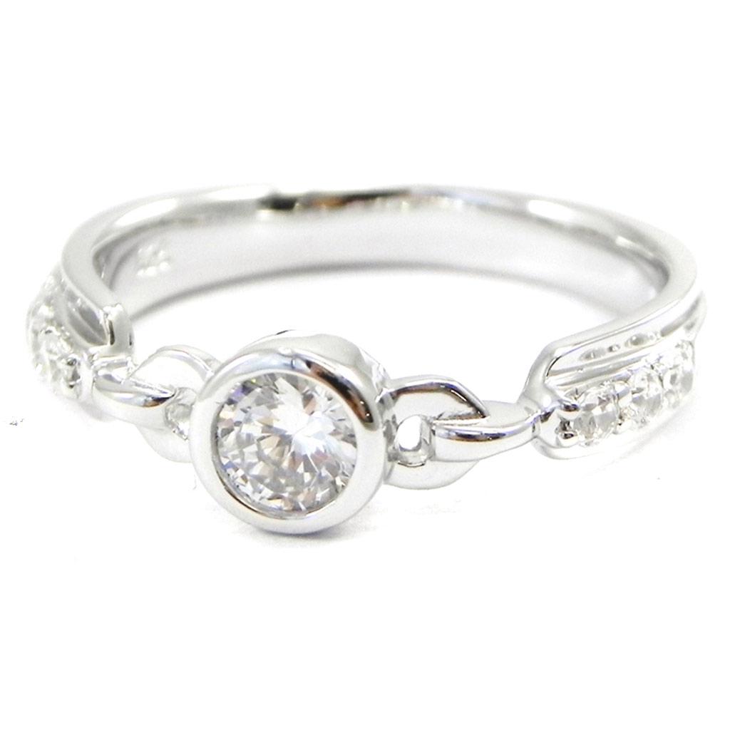 Hvit 'Scarlett' sølvring