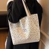 Large-capacity Commuter Bag, Fashionable Single-shoulder Tote Bag, and Niche Hand-held Mommy Bag