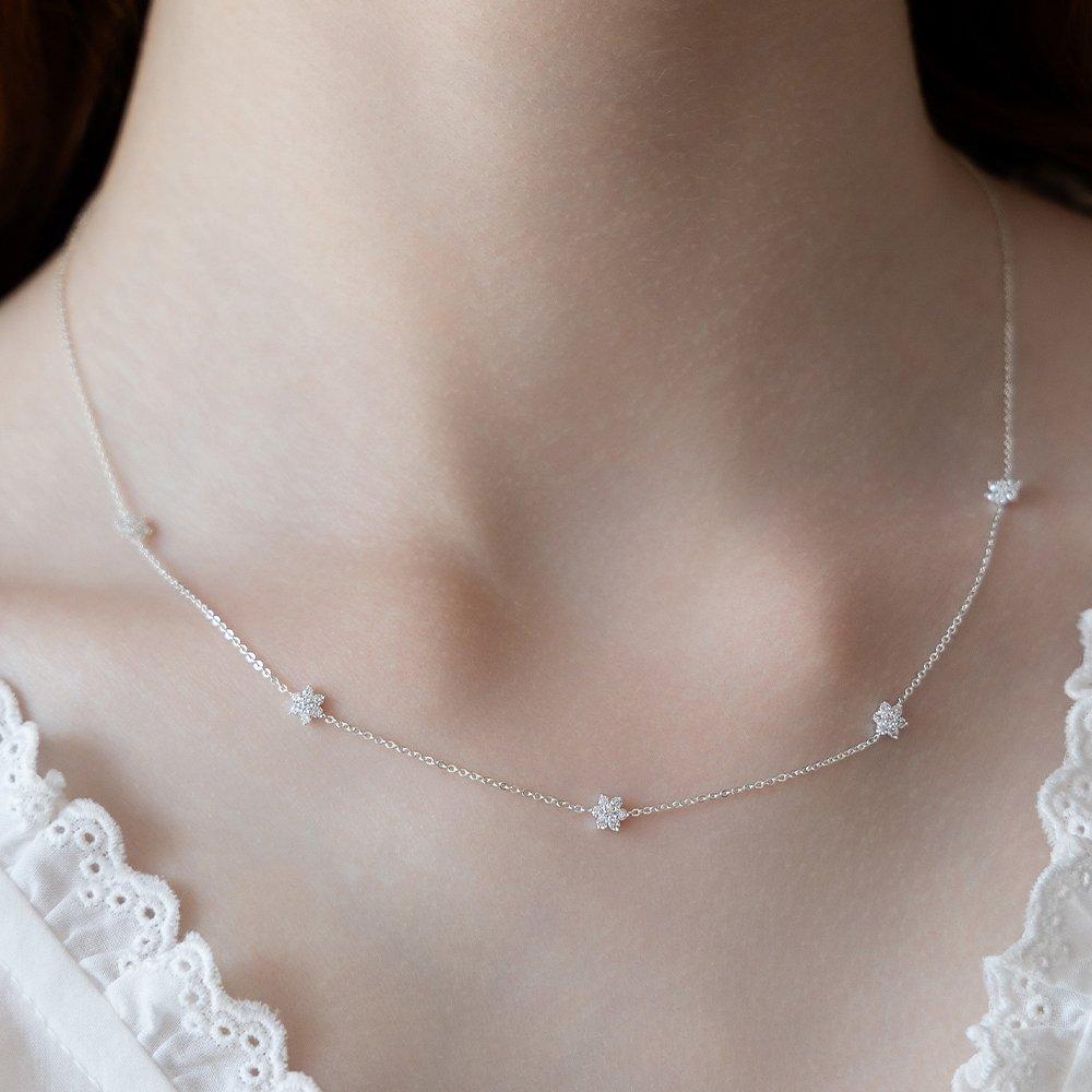 (92.5 Silver) Bloomet Flower Pendant Necklace Nz2478